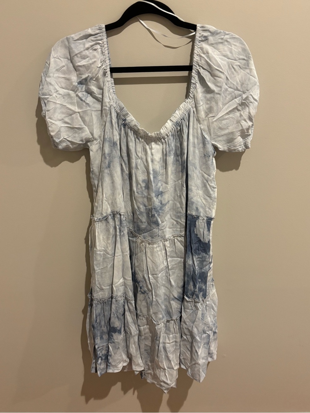 Le Lis Light Blue Tie-Dye Puff Sleeve Mini Dress